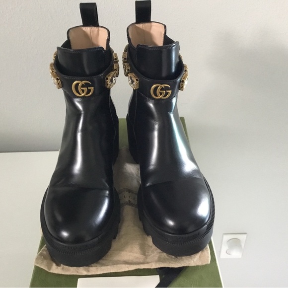 Gucci Leather Boots with Crystal  And GG Logo Ankle Belt - Picture 9 of 16